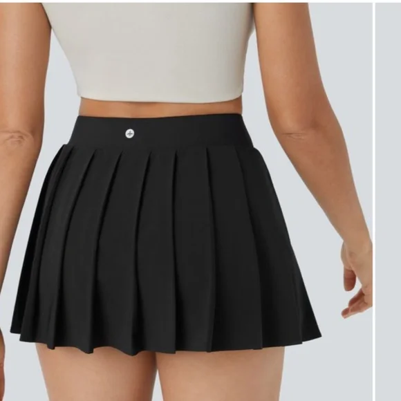 Halara buckle detail skort - Picture 4 of 8